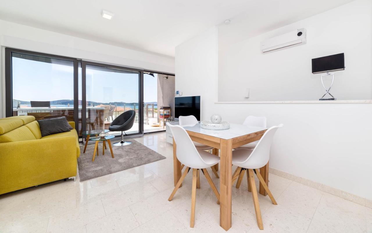 Villa Aliara Jacuzzi Apartment โวดีเซ ภายนอก รูปภาพ