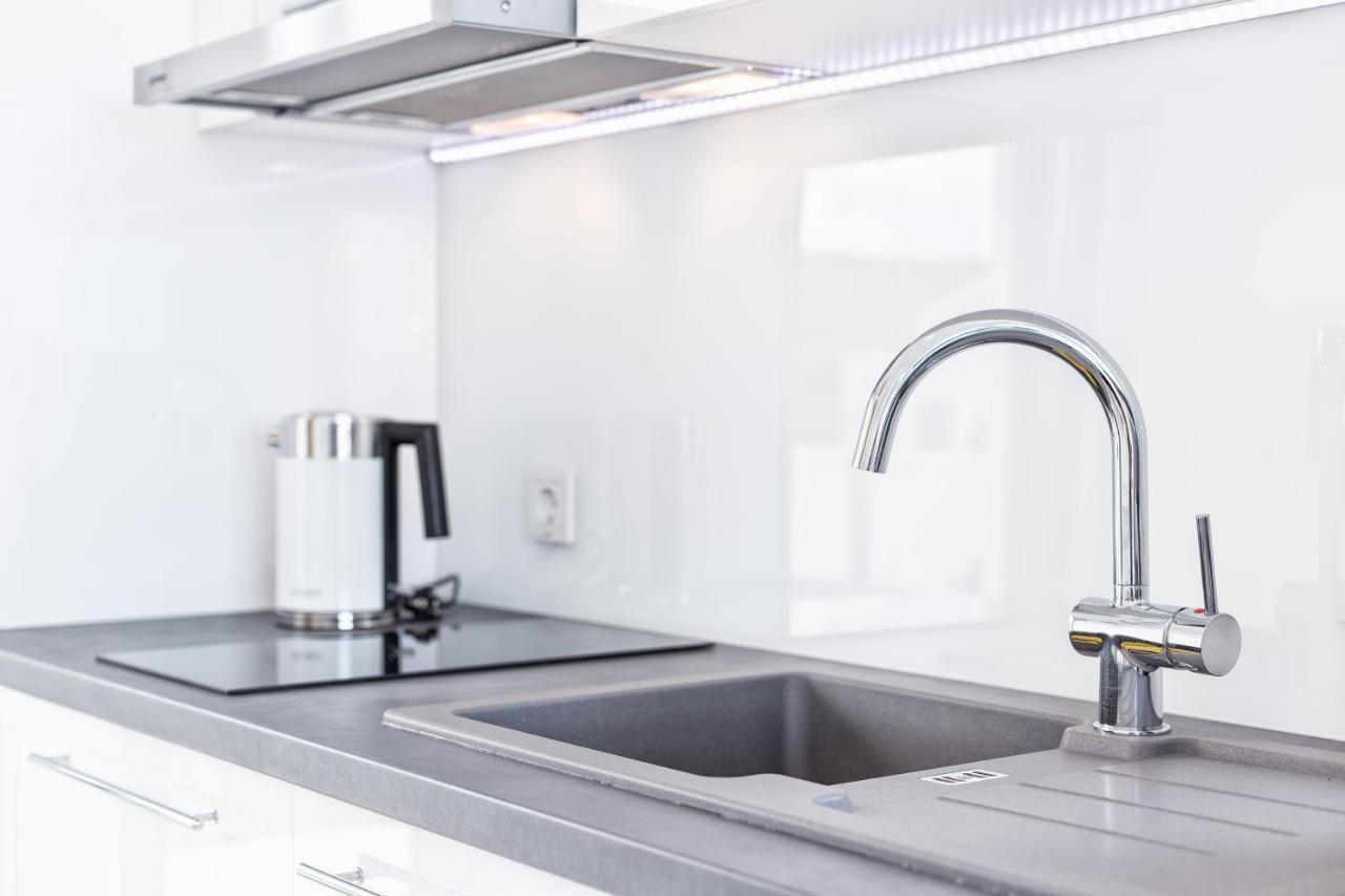 Villa Aliara Jacuzzi Apartment โวดีเซ ภายนอก รูปภาพ